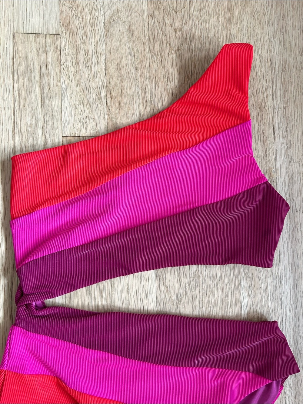 BEACH RIOT joyce one piece swimsuit cutout be mine colorblock pink size M - Picture 8 of 12